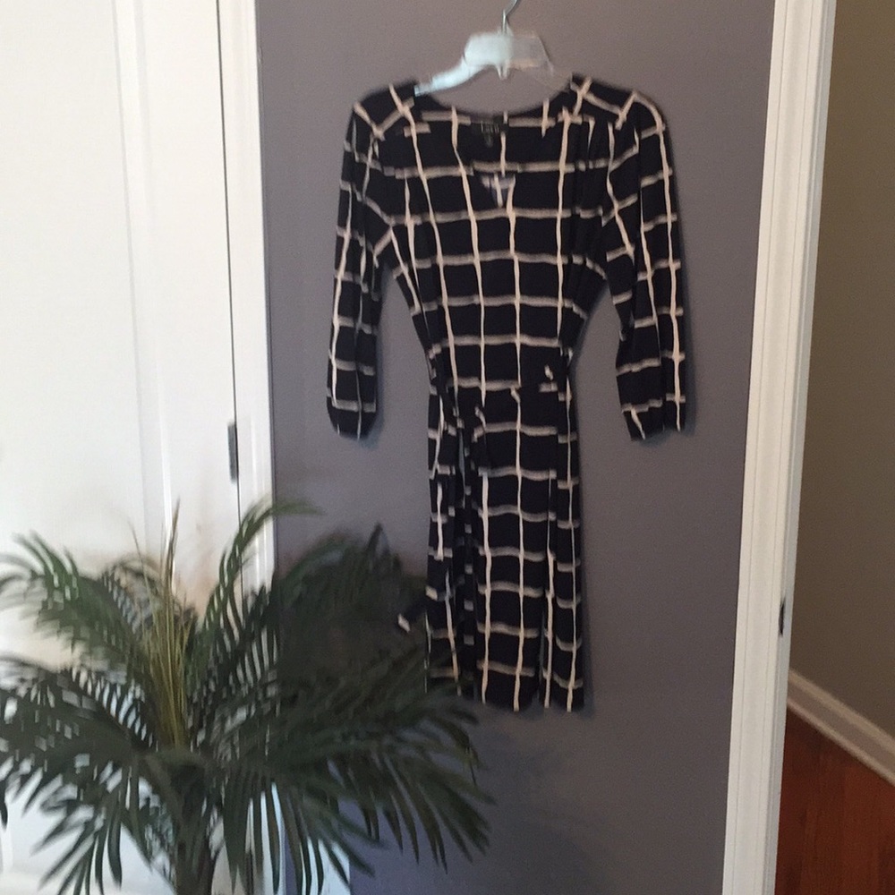 Lux Navy and white dress in women size 6